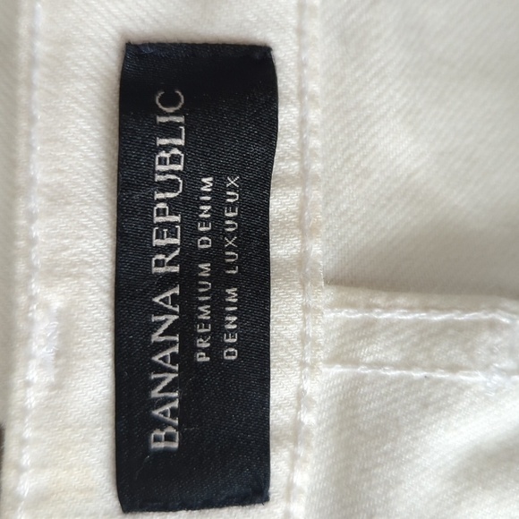 Banana Republic Wide Leg Embroidered Jeans - Picture 9 of 12